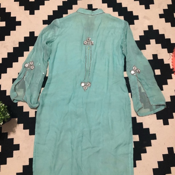 Pakistani salwar kameez with mirror work - Picture 7 of 13